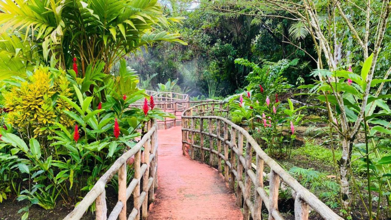 Blue River Resort & Hot Springs Rincon de la Vieja Exterior photo